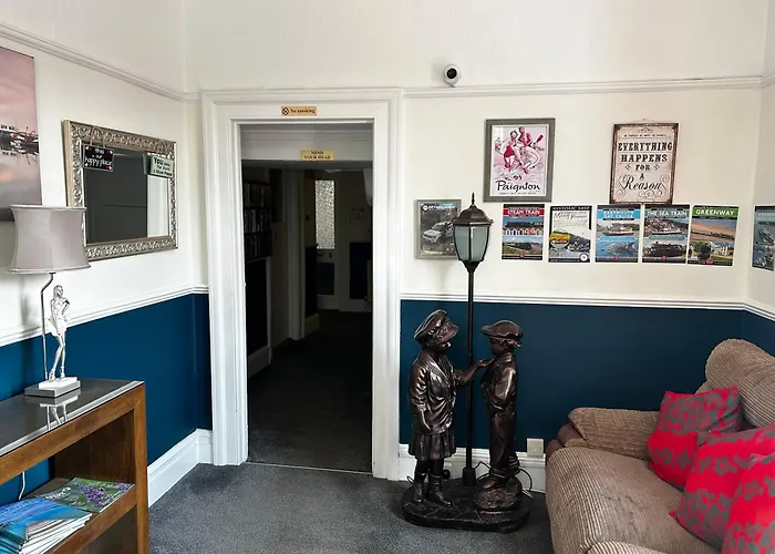 Amber House Hotel