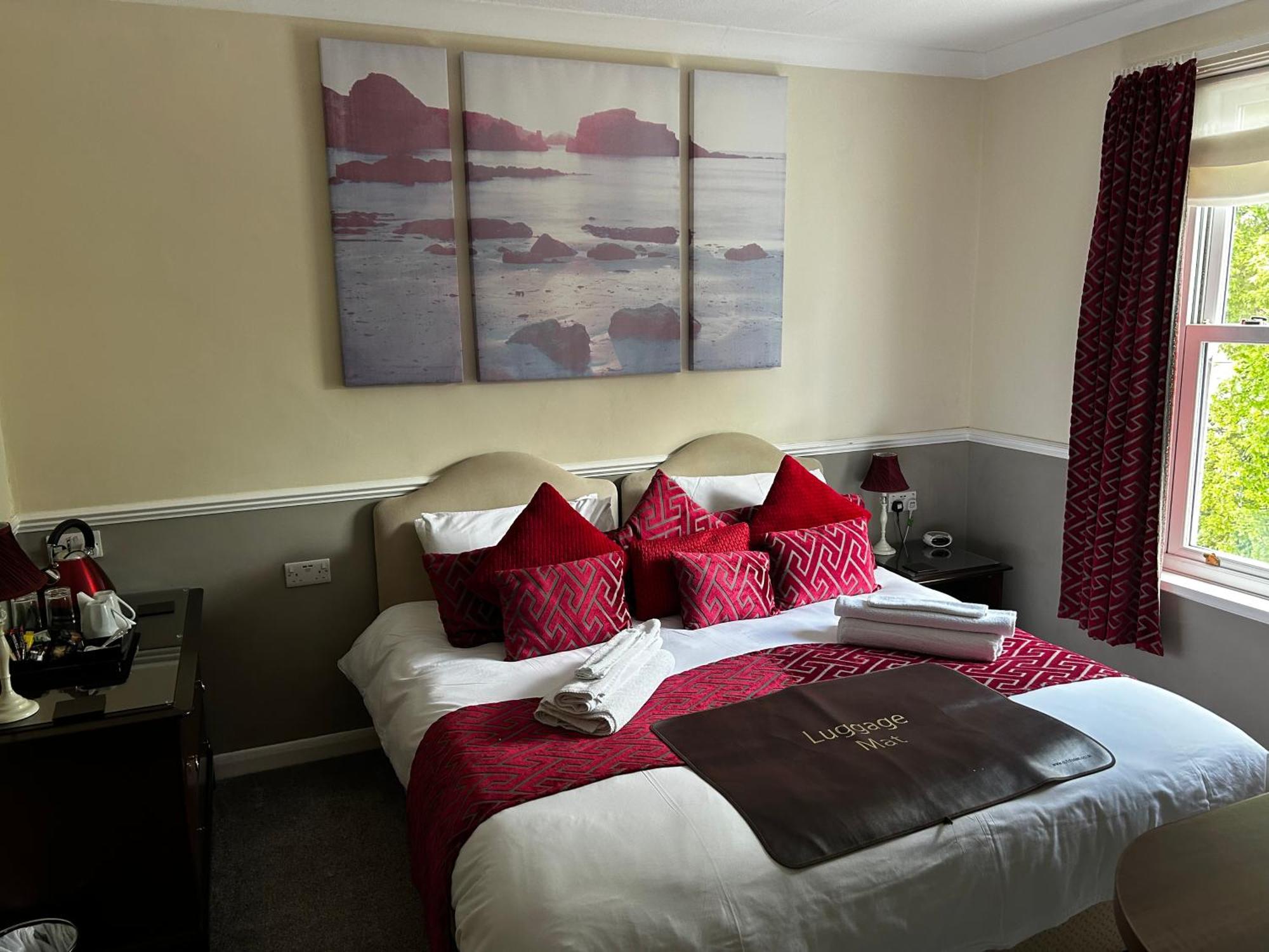 Amber House Guest house 4*