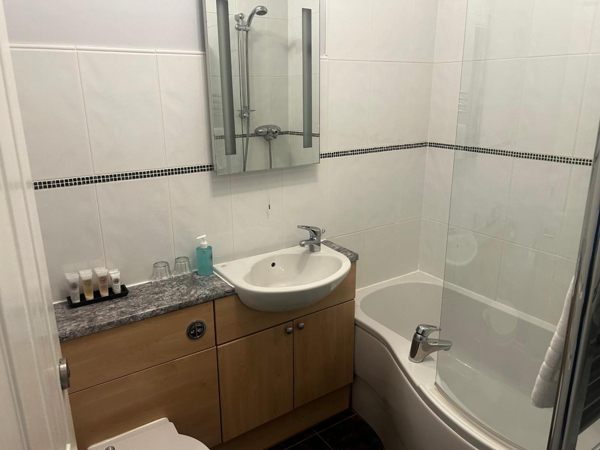 Amber House 4* Пейнтон